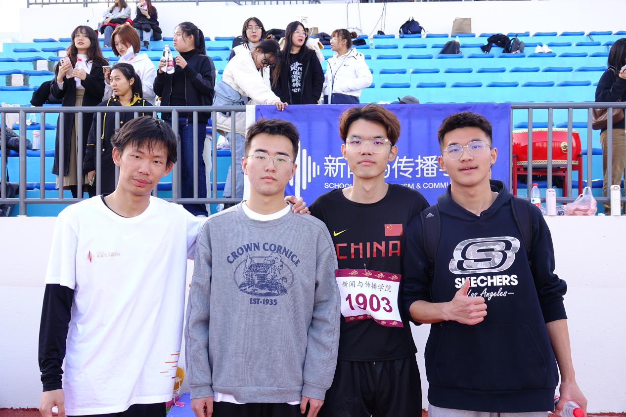 18a9b9cb1b659a9745968cf21d77cd3